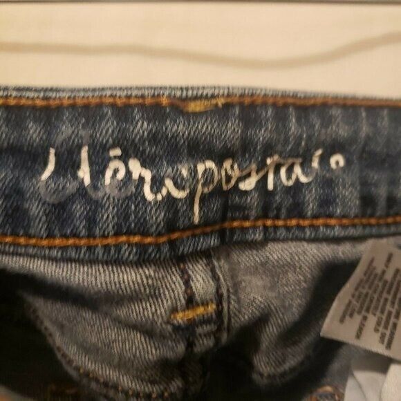 Aeropostale Womens Size 2 Blue  Solid Tattered Skinny Crop Jeans - Picture 2 of 10